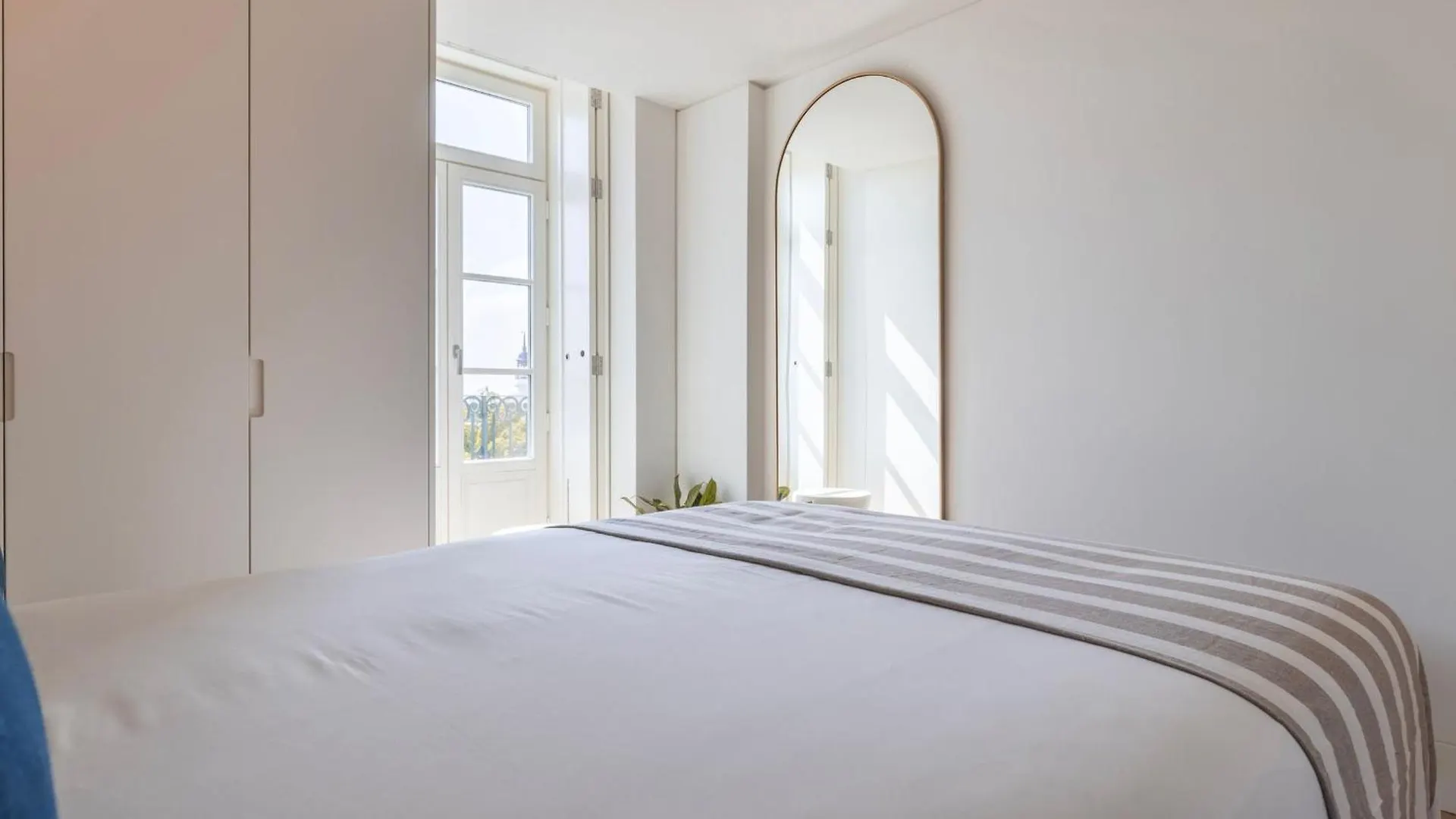 Ribeira Garden 2Bdr Apartment By Lovelystay Lisbon